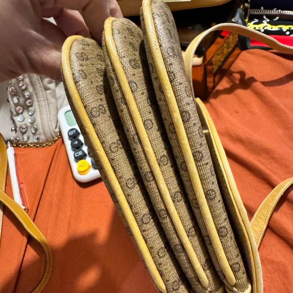 Gucci Patterned Tan and Yellow Women's Bag - Picture 5 of 13